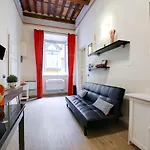 Mansion In Lucca Near Via Fillungo Ferienhaus Lucca