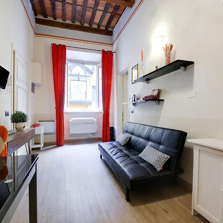 Mansion In Lucca Near Via Fillungo Casa vacanze Lucca