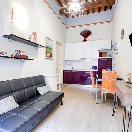 Casa vacanze Mansion In Lucca Near Via Fillungo Lucca